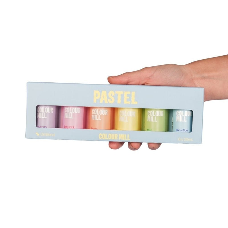 Pastel Colours - Gift Set of 6 Oil Based Colouring