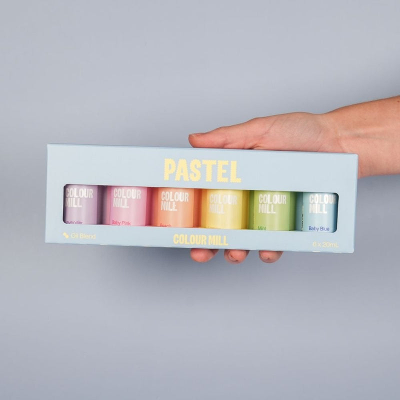 Pastel Colours - Gift Set of 6 Oil Based Colouring