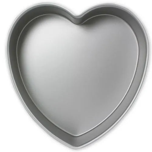 10" PME Heart Tin